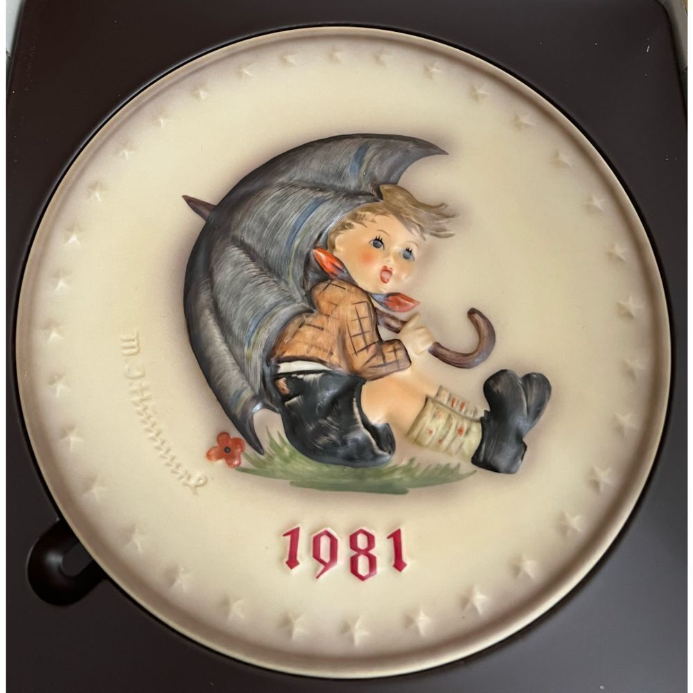 1981 M.J. Hummel Annual Plate 1981 New In Box